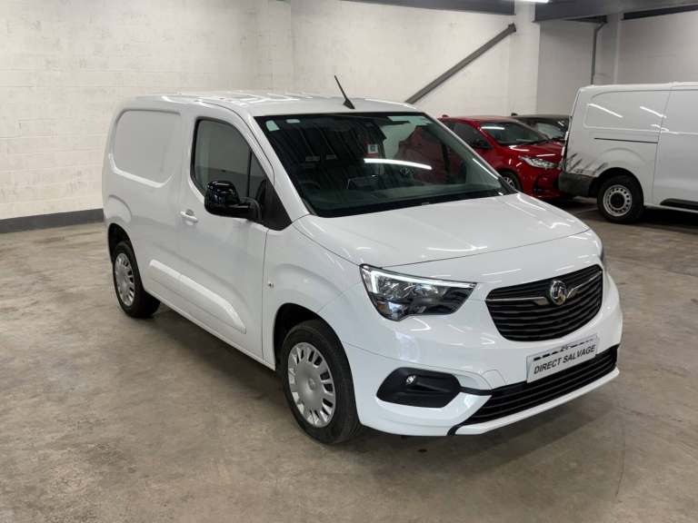2023 Vauxhall Combo 23 Reg 1.5 Turbo D 100 Pro L1H1 Panel Van No Vat salvage damaged repairable V...