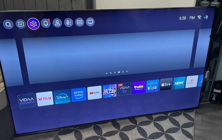 85" HISSENSE 4K FULL ULTRA HDR SMART TV 