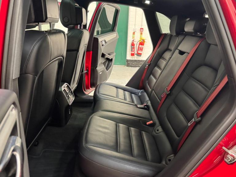 2017 Porsche Macan GTS 5dr PDK ESTATE PETROL Automatic