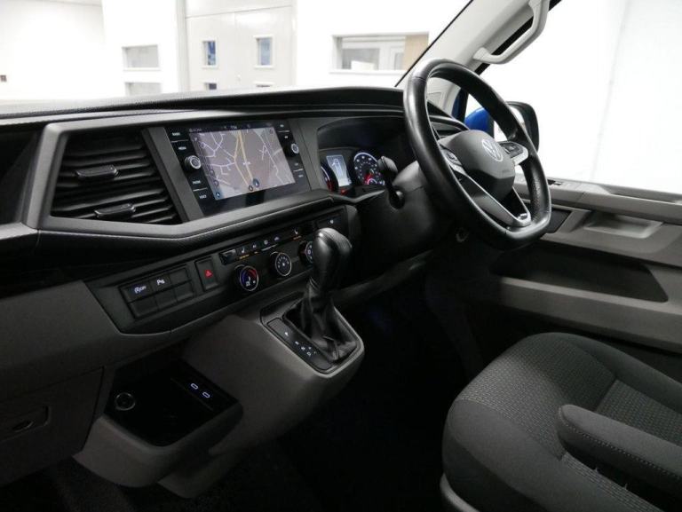 72 VW TRANSPORTER T30 2.0 TDI 150 BHP HIGHLINE DSG AUTO KOMBI 5 SEATER ( NO VAT)