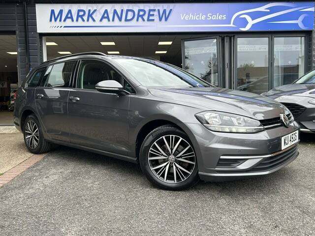2017 Volkswagen Golf 2.0 TDI SE 5dr [Nav] ESTATE DIESEL Manual