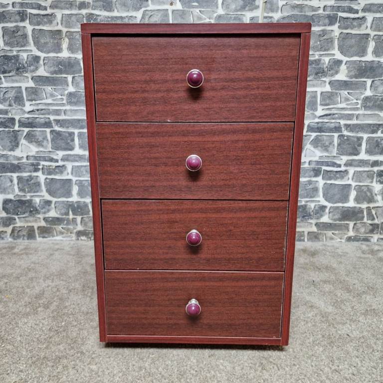 Vintage Mahogany Effect 4 Drawer Bedside Chest