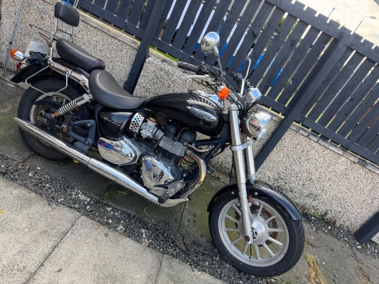 Triumph, BONNEVILLE, 2009, 865 (cc)