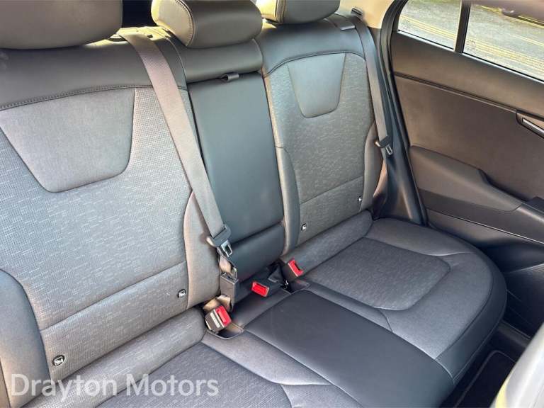 2022 Kia Niro 64.8kWh 4 SUV 5dr Electric Auto (201 bhp) ESTATE Electric Automatic