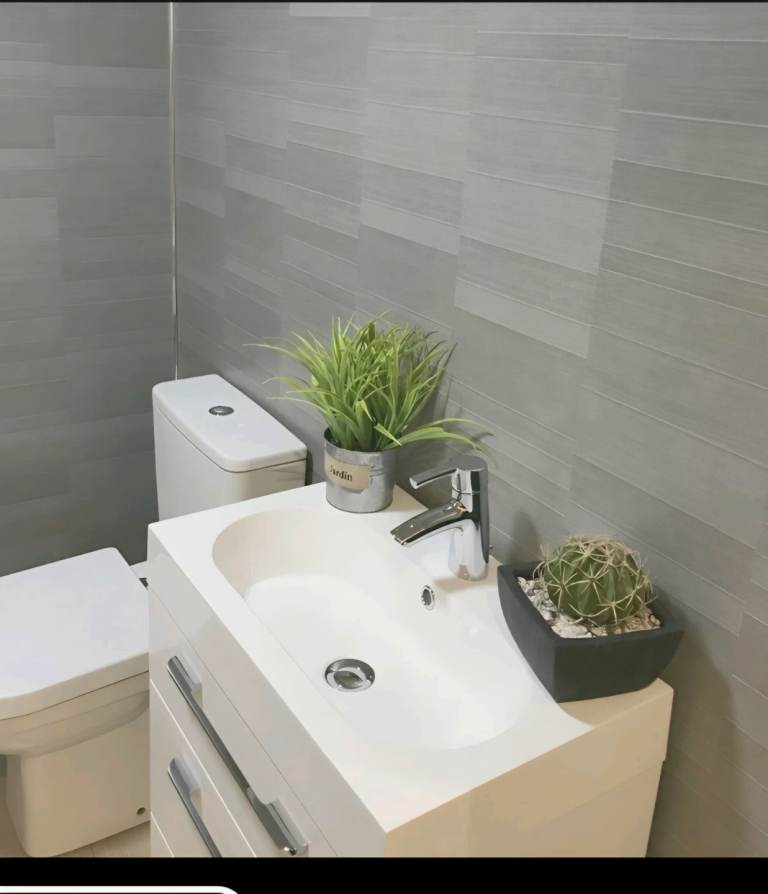 Wetwall panels tile effect 