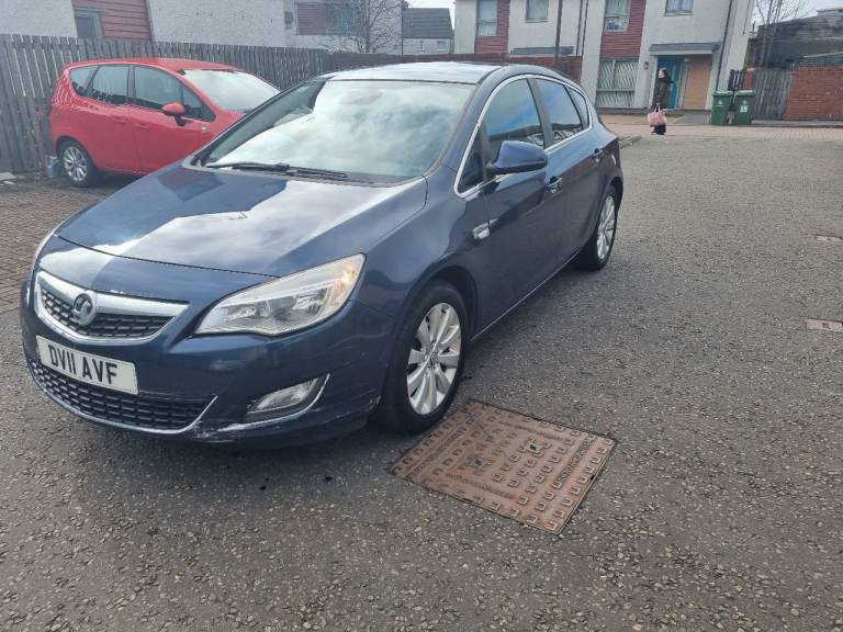 Vauxhall Astra 2011 2l diesel manual