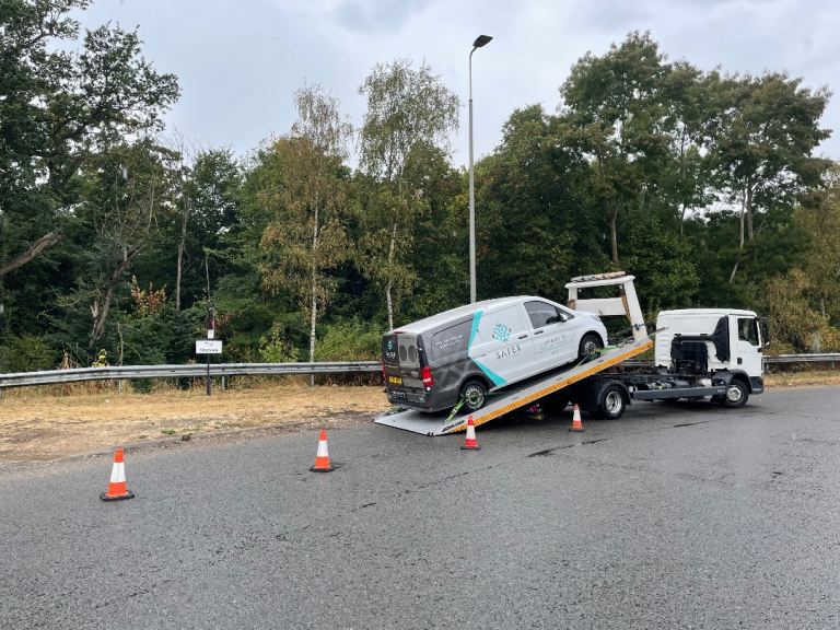 Recovery towing 24/7