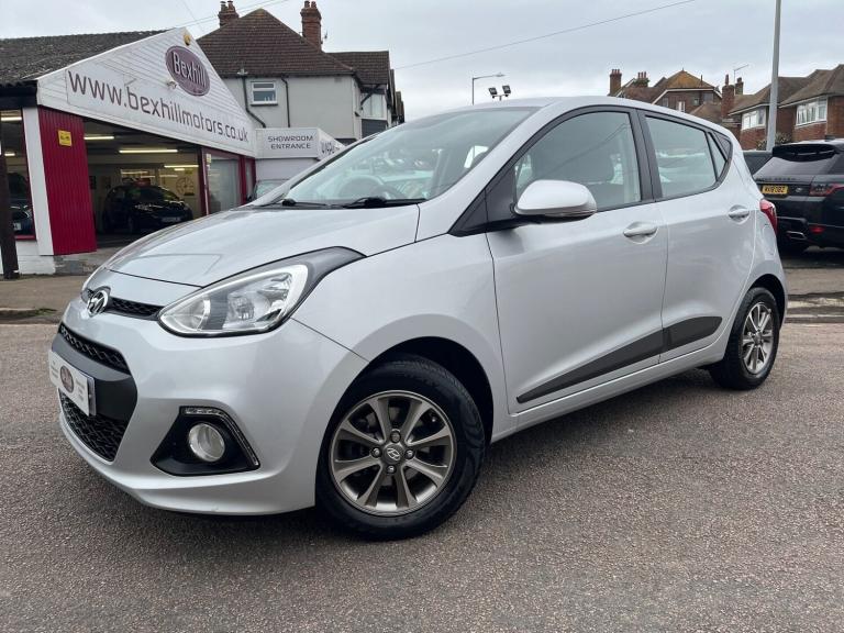 2015 Hyundai i10 1.2 Premium 5dr HATCHBACK PETROL Manual