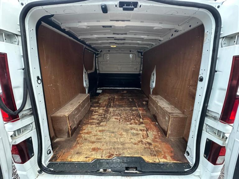 2017 Vauxhall Vivaro 1.6 CDTi 2900 BiTurbo ecoTEC Sportive L2 H1 Euro 6 (s/s) 5dr PANEL VAN Diese...