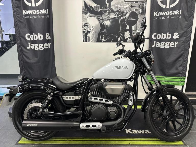 YAMAHA XVS950-AKRAPOVIC