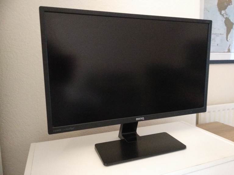 BenQ 24” Full HD Monitor – Perfect Condition – HDMI / Office / Gaming