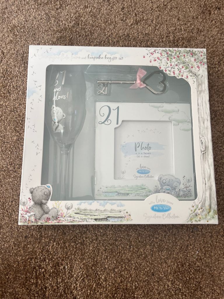 image for Brand New 21st gift set Me to You