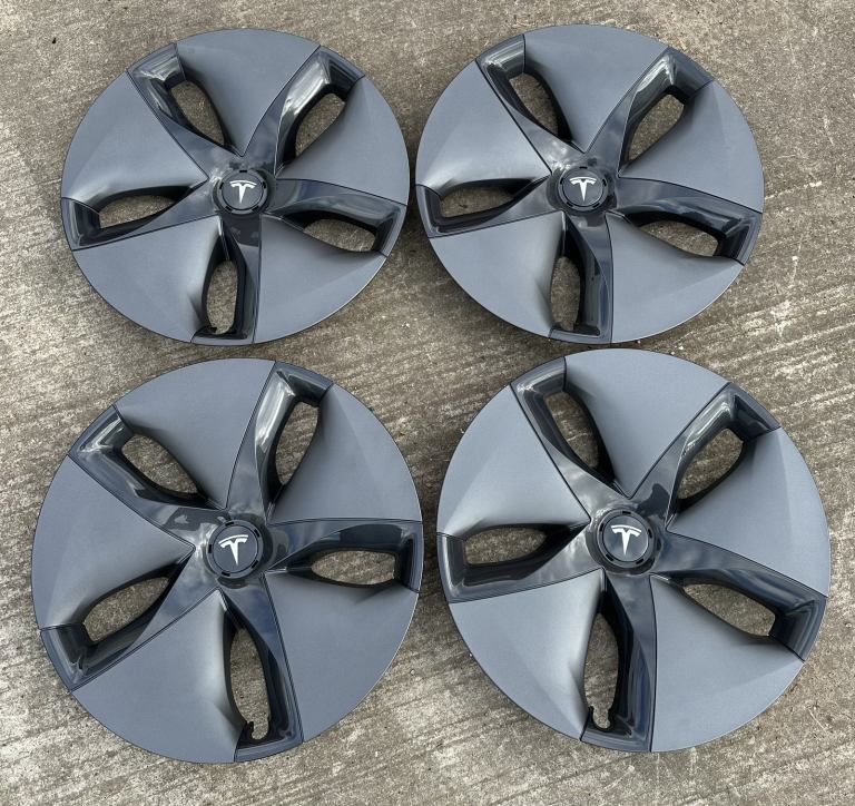 Tesla Wheel trims