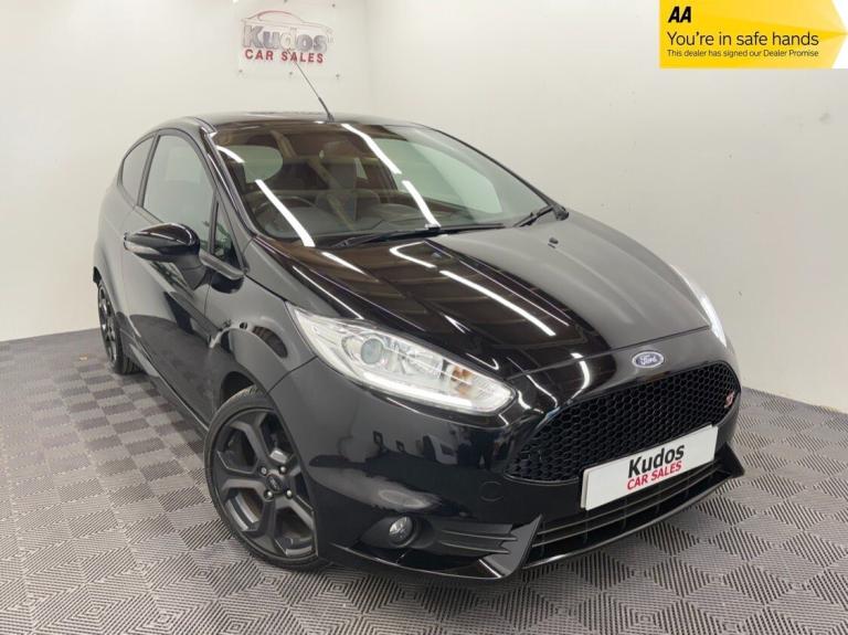 2017 Ford Fiesta 1.6 ST-3 3dr - 67000 miles - NAV - CRUISE - FSH HATCHBACK Petrol Manual
