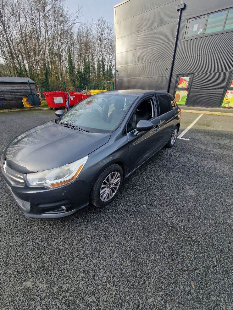 Citroen, DS4, Hatchback, 2012, Manual, 1560 (cc), 5 doors