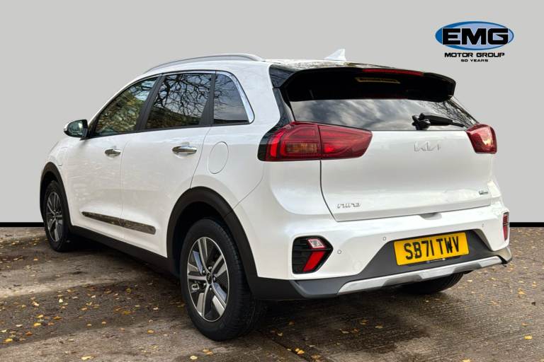  Kia Niro Plug In Hybrid 1.6 Gdi 8.9kwh 3 Suv 5dr Petrol Plug In Hybrid Dct
