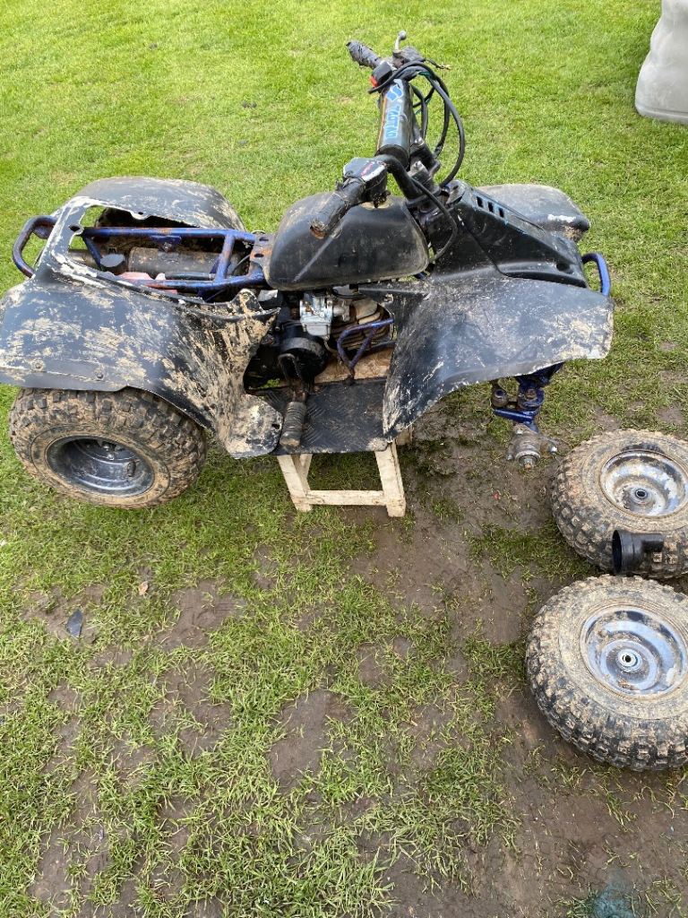 1991 genuine Suzuki lt 50 quad project ( spares or repairs )