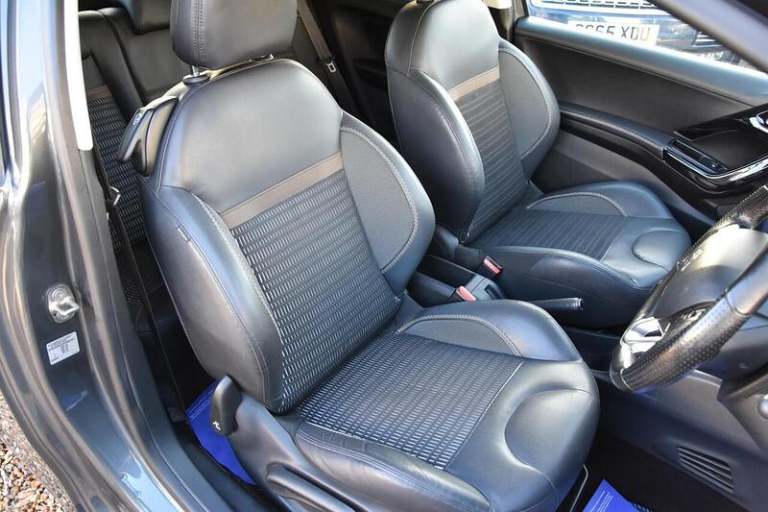 2014 Peugeot 208 1.2 VTi Allure 3dr HATCHBACK PETROL Manual