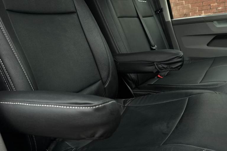 2022 Volkswagen Transporter 2.0 TDI 150 Highline Van Van DIESEL Manual