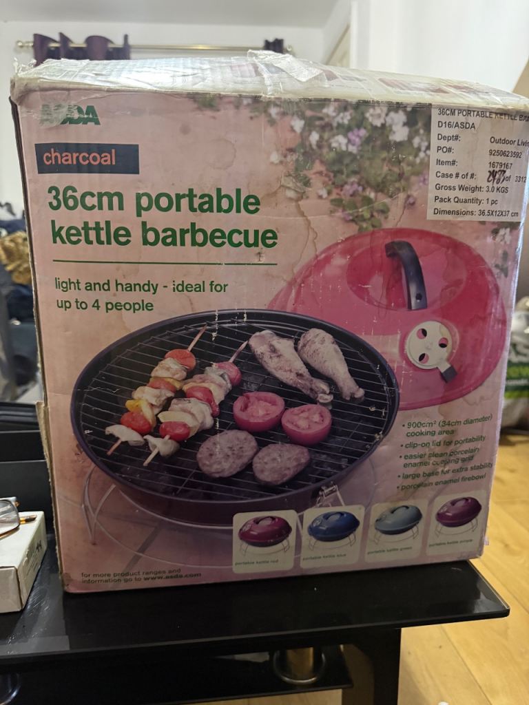 image for Portable kettle barbeque 