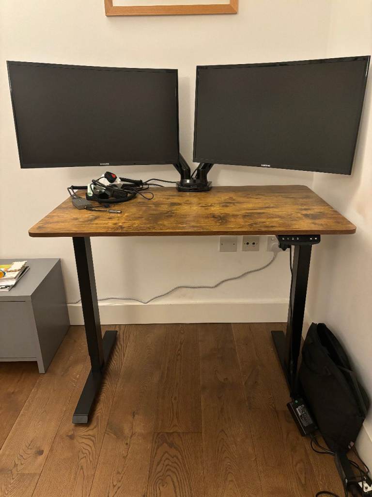 ShoreditchPark/Hoxton/Islington- 2 Samsung C27F398 27-Inch Curved LED 