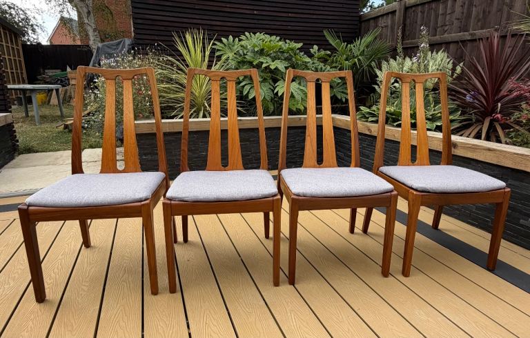 Set of Four Mid Century Modern Teak Nathan Dining Chairs MCM Retro Vintage