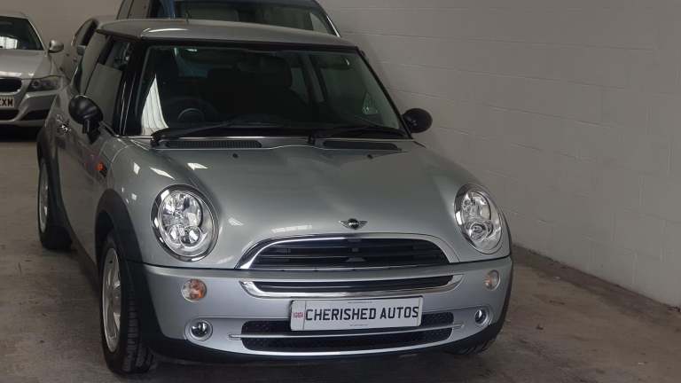 MINI 1.6 ONE * CLASSIC GENUINE 33,000 MILES* STUNNING TIMEWARP EXAMPLE*ULEZ OK