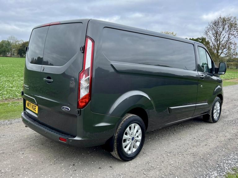 FORD TRANSIT CUSTOM 2.0 Transit Custom Limited Van 300 L2 2.0L EcoBlue 130PS FWD