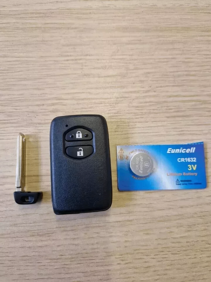 Toyota Prius and Plus Remote Fob Key 433 Mhz UK Unlocked For UK