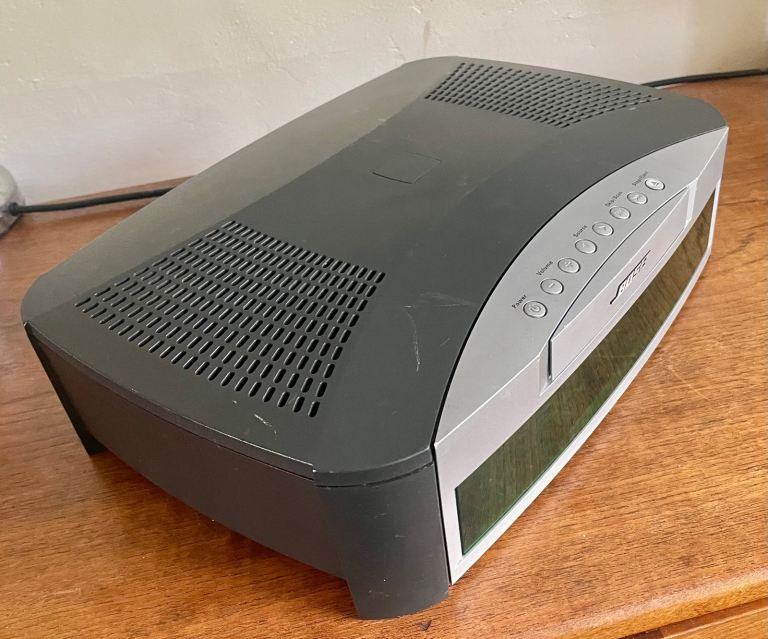 Bose acoustimass AV3-2-1 amp/ receiver