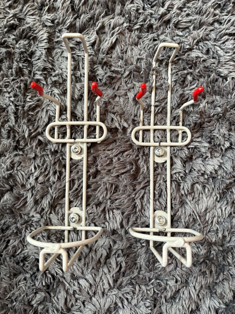 Fire extinguisher brackets 