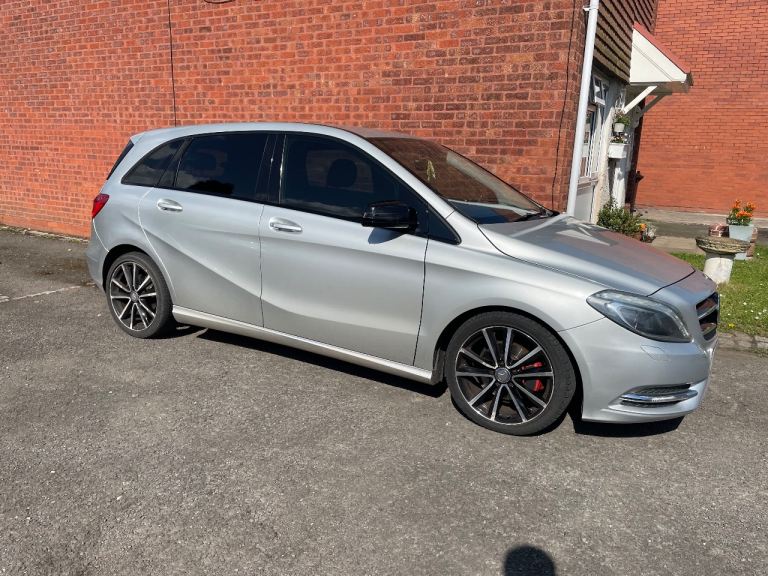 Mercedes-Benz, B CLASS, MPV, 2013, Manual, 1796 (cc), 5 doors