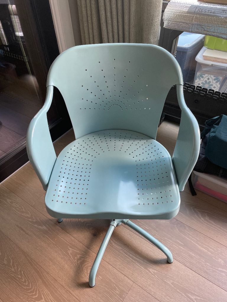 Light Blue Swivel Chair – Good Condition