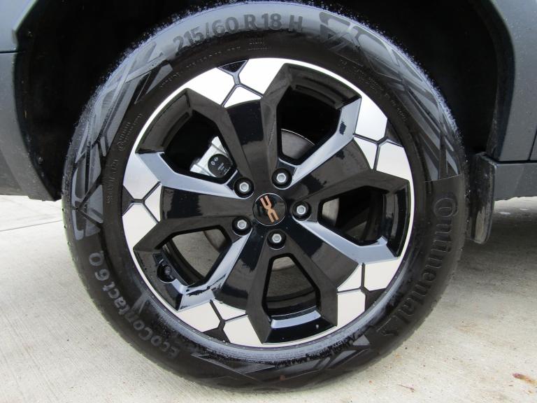  Dacia Bigster 1.2 TCe 140 EXTREME MHEV MILD HYBRID EURO 6 (s/s) LEFT HAND DRIVE  SUV Petrol Manual