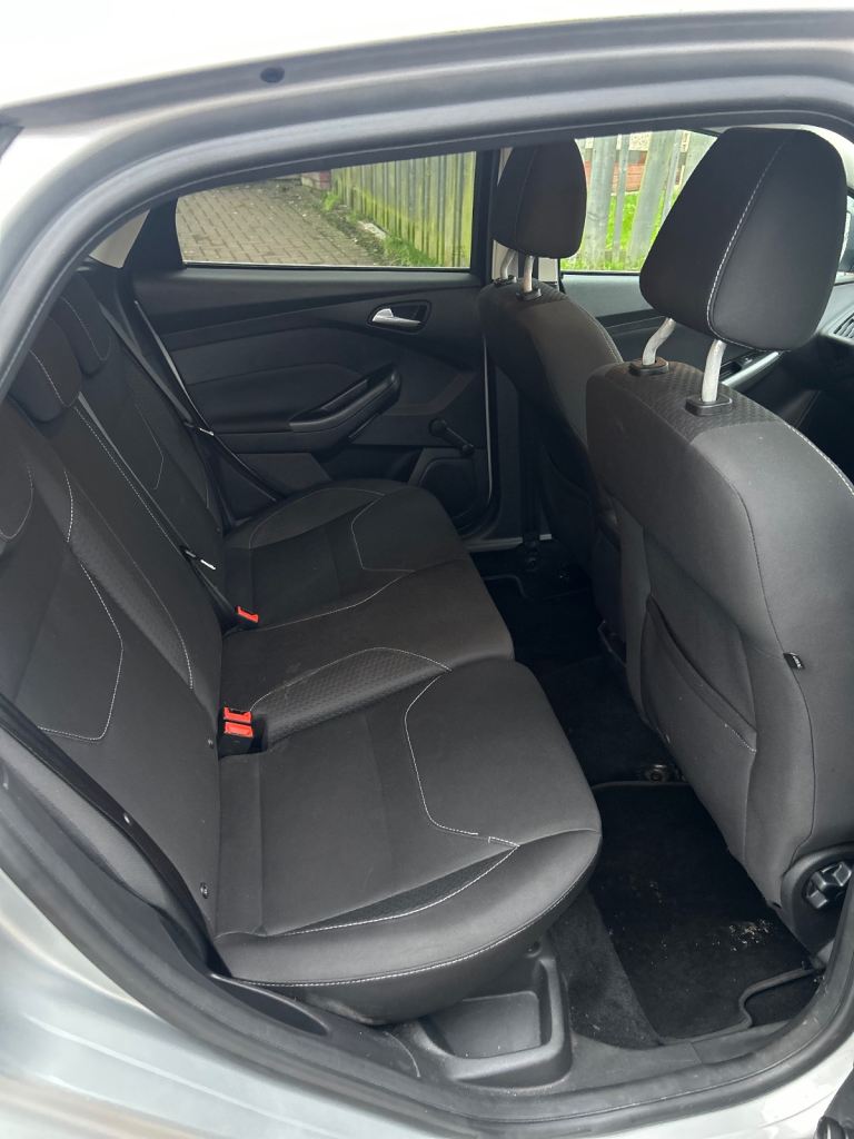 Ford Focus 1.5 TDCi Zetec Hatchback 5dr Diesel Manual Euro 6 (s/s) (120 ps) 2015,  5 doors 