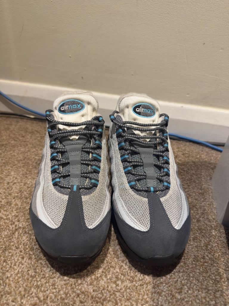Nike air Max 95 ballistic blue only worn once