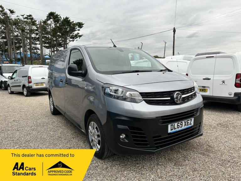 Vauxhall Vivaro L1 H1 3100 DYNAMIC S/S AIR CON CRUISE CONTROL EURO 6 ULEZ COMPLI