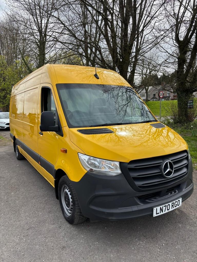 Mercedes-Benz Sprinter 314cdi L3 H2 Progressive Can 2020/70 Registration 