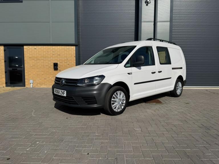 2018 Volkswagen Caddy Maxi 2.0 TDI 102PS Kombi Van WINDOW VAN Diesel Manual