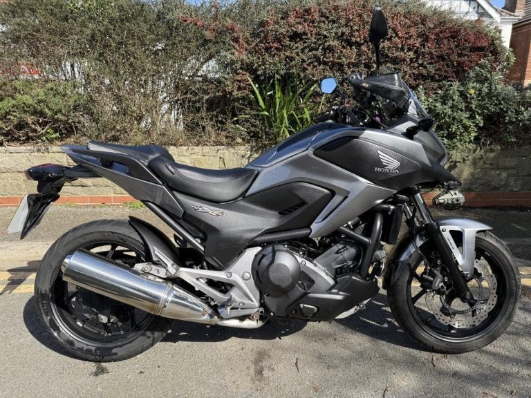 HONDA NC750X DCT 2015