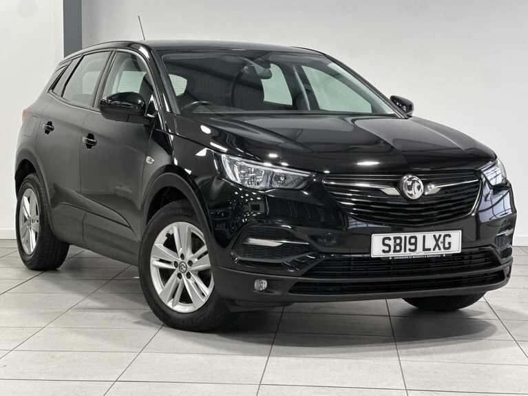 2019 Vauxhall Grandland X 1.2 Turbo SE 5dr HATCHBACK Petrol Manual