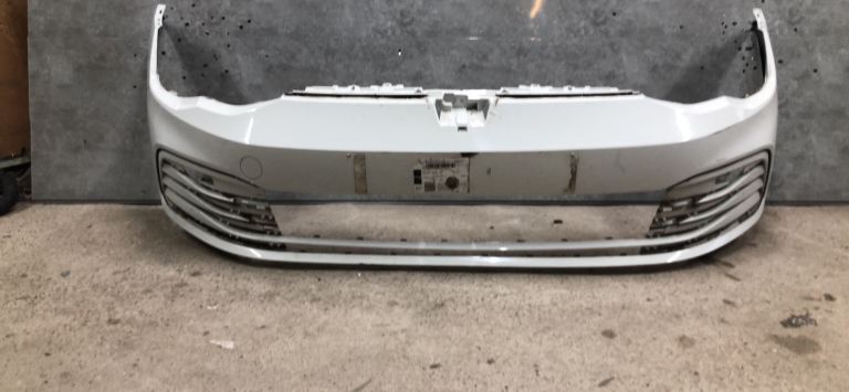 Vw golf mark 8 front bumper se 2020 - 2023 
