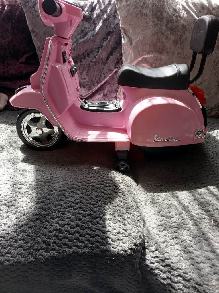 Pink Vespa Ride-On Scooter for Kids – Good Condition
