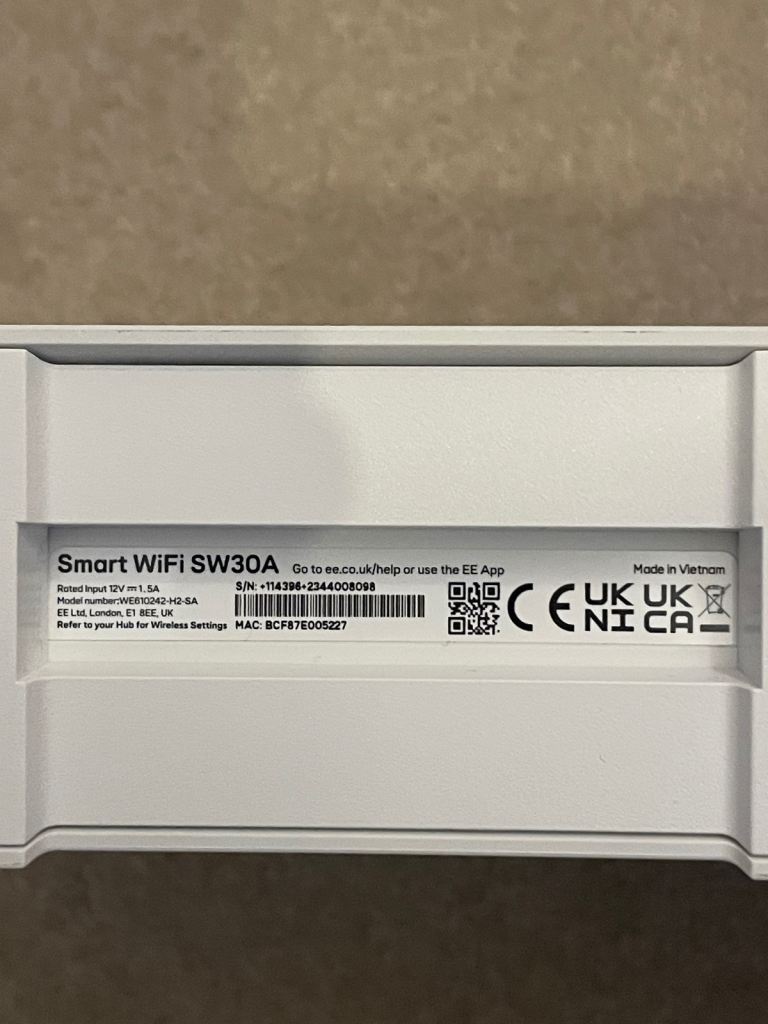 EE Smart WiFi 6 SW30A Wireless range extender