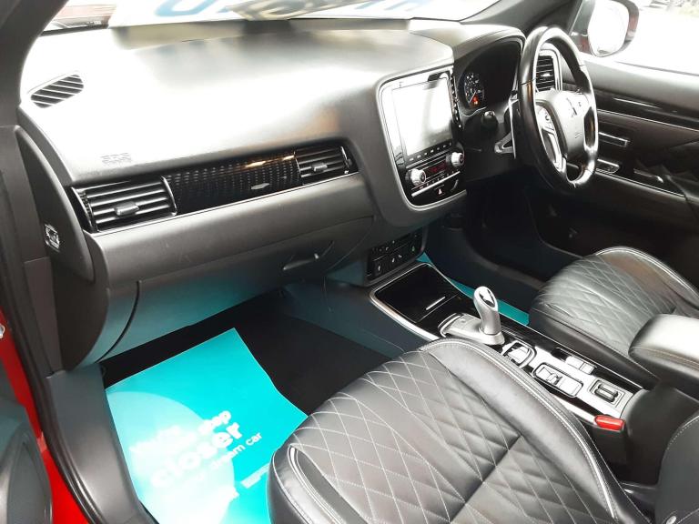 2020 Mitsubishi Outlander 2.4 PHEV Exceed 5dr Auto ESTATE PETROL/ELECTRIC Automatic