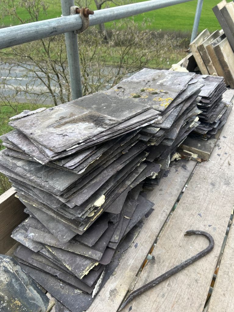 Roofing Slates 30/40cm 