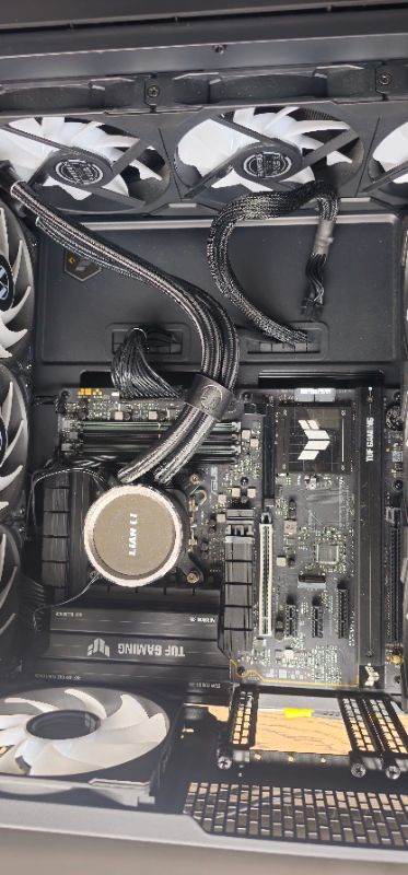 Quality pc build for sale. Going for cheap