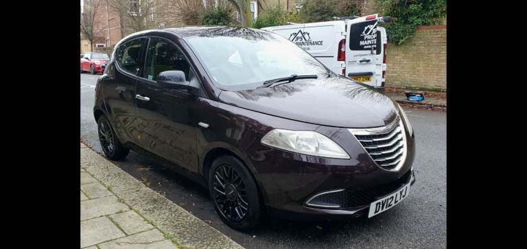 CHRYSLER YPSILON 0.9 TWIN AIR 2012 £1600!!! OPEN TO OFFERS