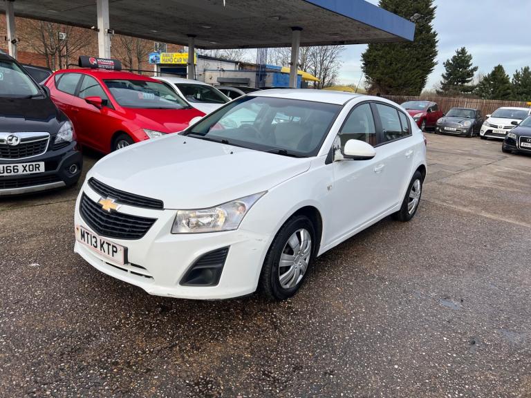 2013 Chevrolet Cruze 1.6 LS 5dr HATCHBACK Petrol Manual