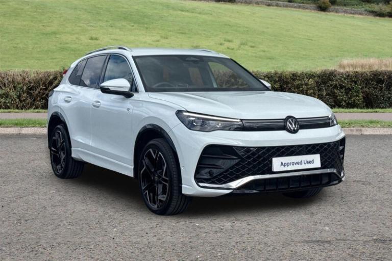 VOLKSWAGEN TIGUAN 1.5 TSI eHybrid R-Line 5dr DSG